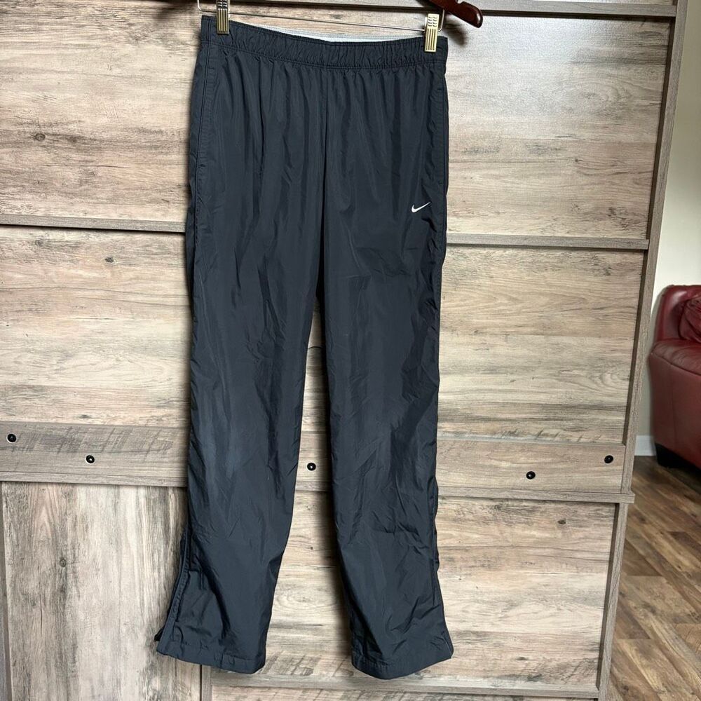 Nike Athletic Dept XS Black Running Pants Sporty Windbreaker Track Runner Winter